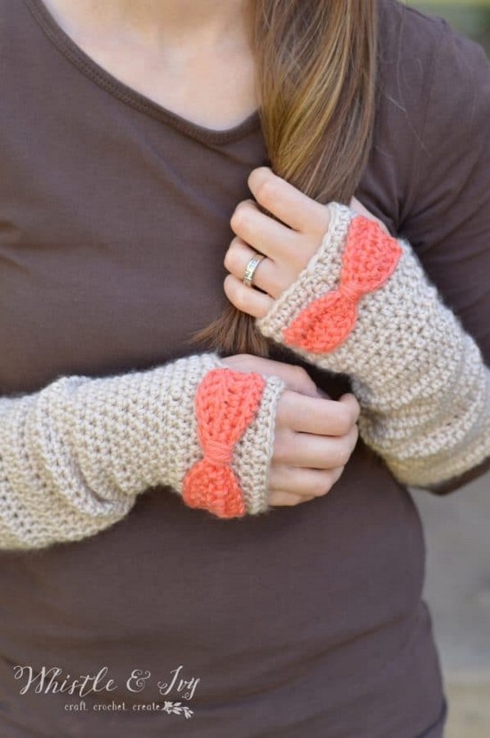 Crochet Dainty Bow Arm Warmers Pattern
