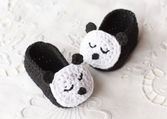 Sleepy Panda Baby loafers Pattern