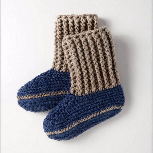 Crochet Slipper Socks Pattern