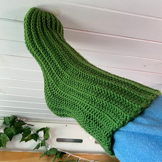 Crochet Tube Socks Pattern