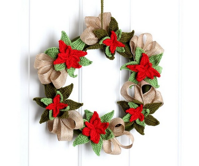 Crochet Christmas Poinsettia Wreath Pattern
