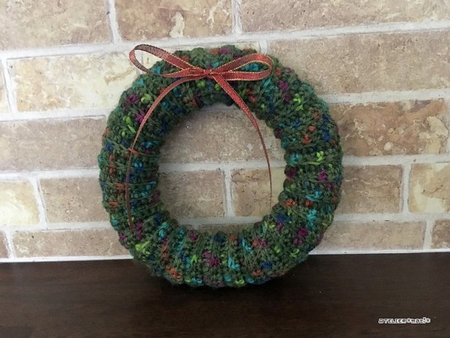 Crochet Christmas Wreath Pattern