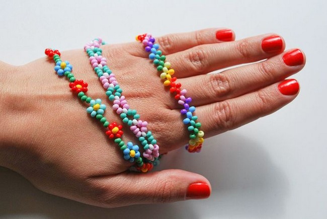 DIY Bead or Rubber Band Bracelet