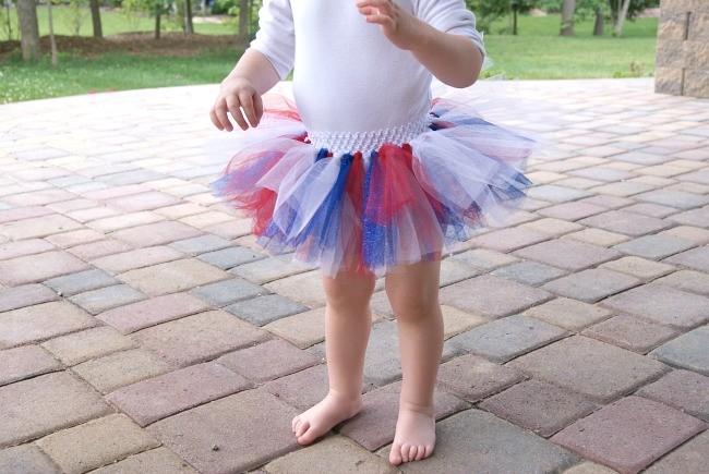 How To Make A No Sew Tulle Tutu Skirt