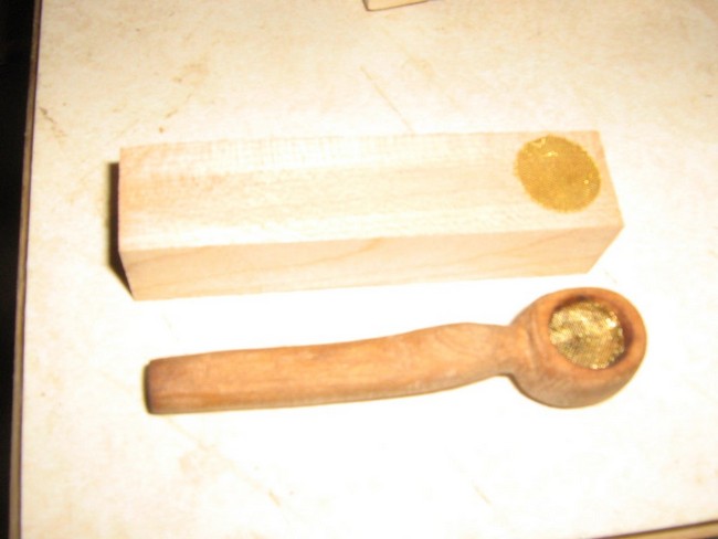 Easy Whittled Wooden Tobacco Pipe