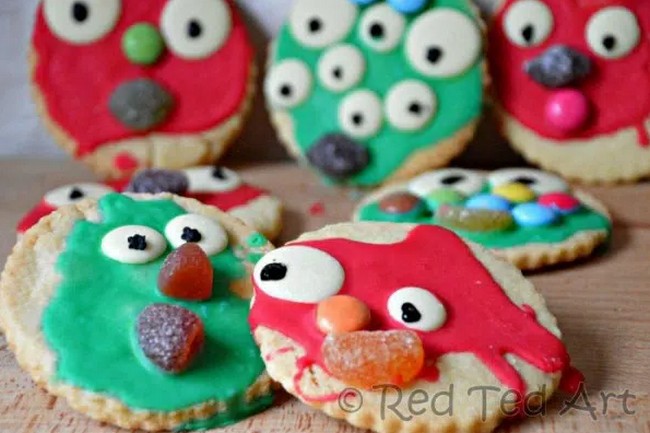 Decorate Yummy Monster Cookies