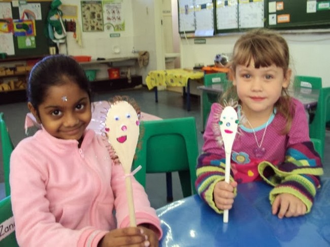 Family Wooden Spoon Puppets
