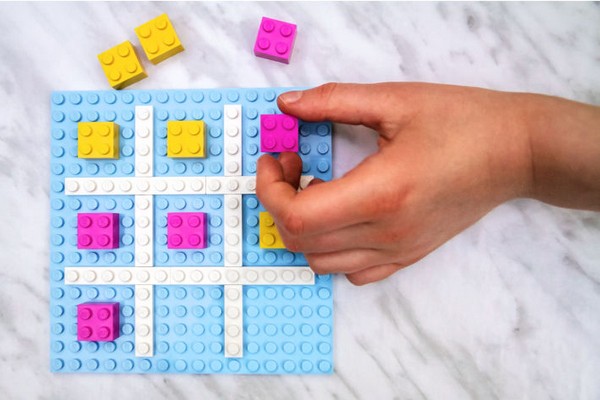LEGO GAME BOARD GAMES FOR YOUR 4-YEAR-OLD!