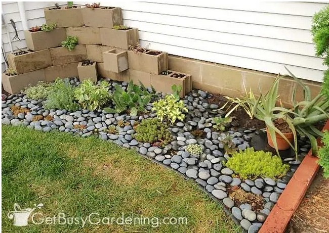 DIY Zen Garden For Front Yard