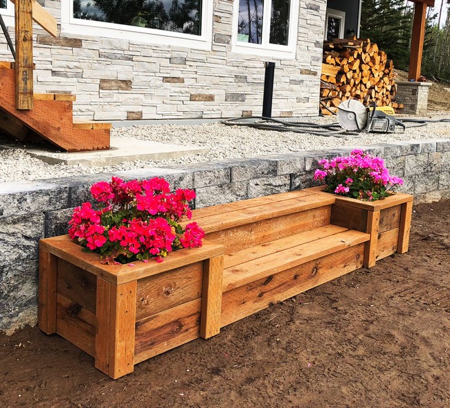 Outdoor Plant Steps Or Bench