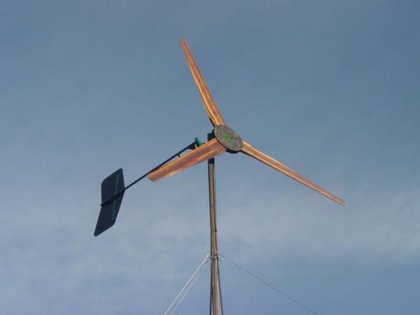  17-Foot Domestic DIY Wind Turbine