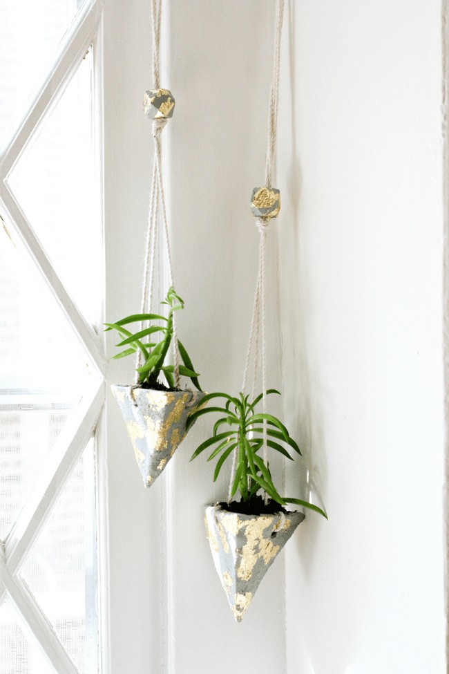 Diy Cement Triangle Hanging Planters