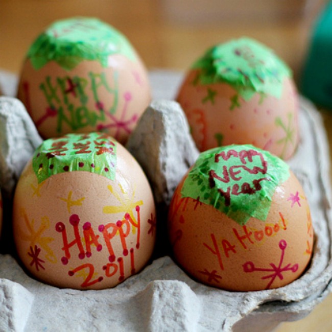 Fun Confetti Eggs Craft For New Year Party