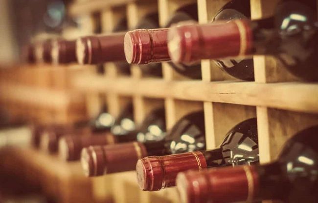 How To Create A Modest Wine rack