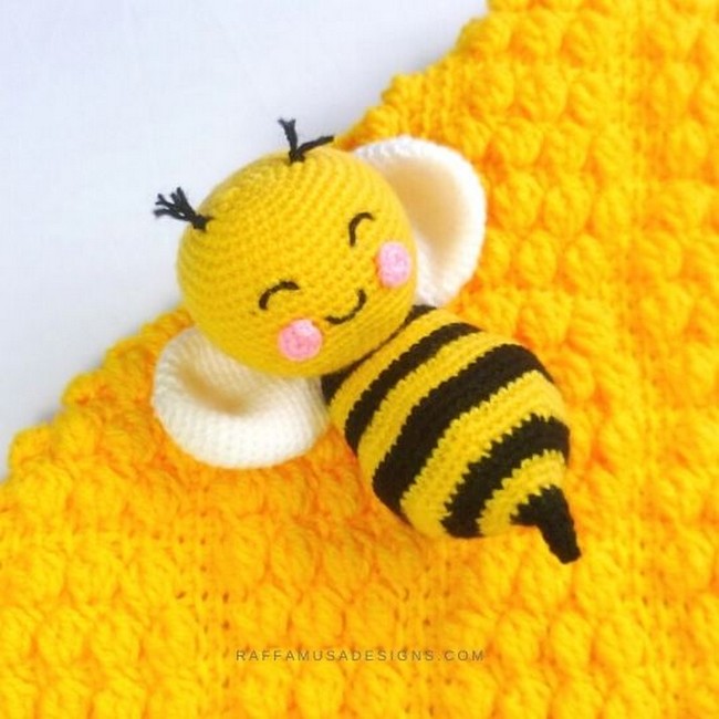 Amigurumi Crochet Bee Pattern