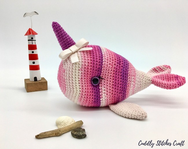 Wayne The Whale And Nelly The amigurumi