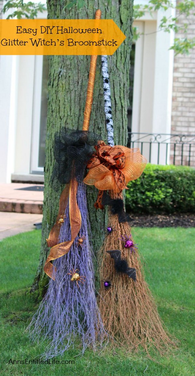 Easy DIY Halloween Glitter Witch’s Broomstick