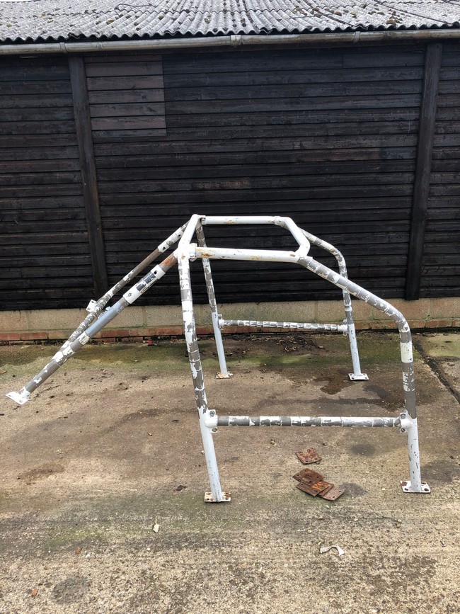 Mercedes W202 Roll Cage