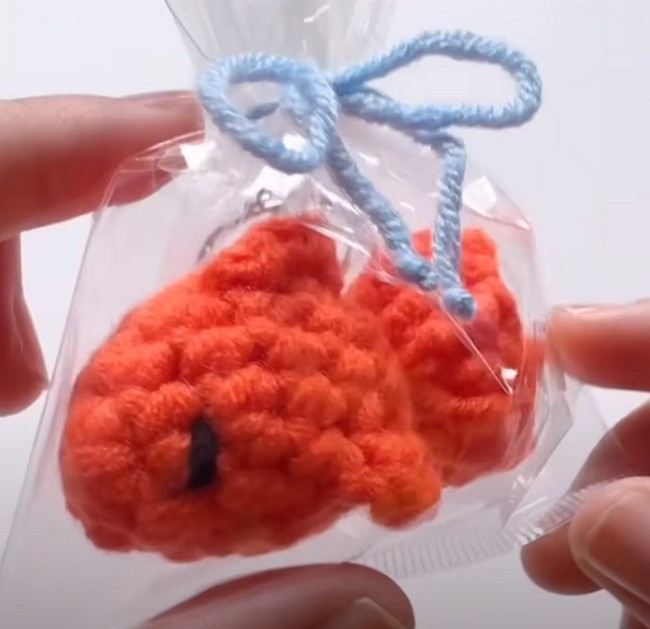 Crochet Goldfish Amigurumi 3