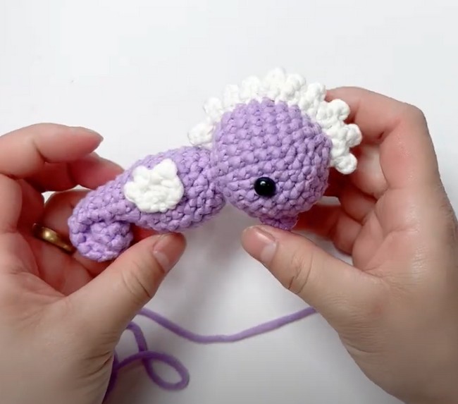 Crochet Seahorse Amigurumi For Beginners