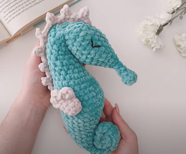 Easy Crochet Seahorse Pattern